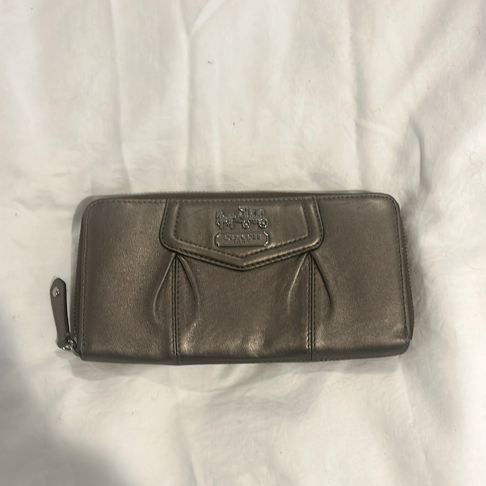 Coach Wallet in metallic brown color